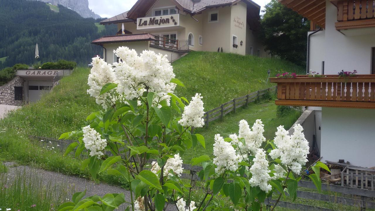 Отель Garni La Majon Сельва-ди-Валь-Гардена Экстерьер фото